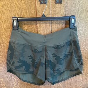 lululemon speed short - size 2